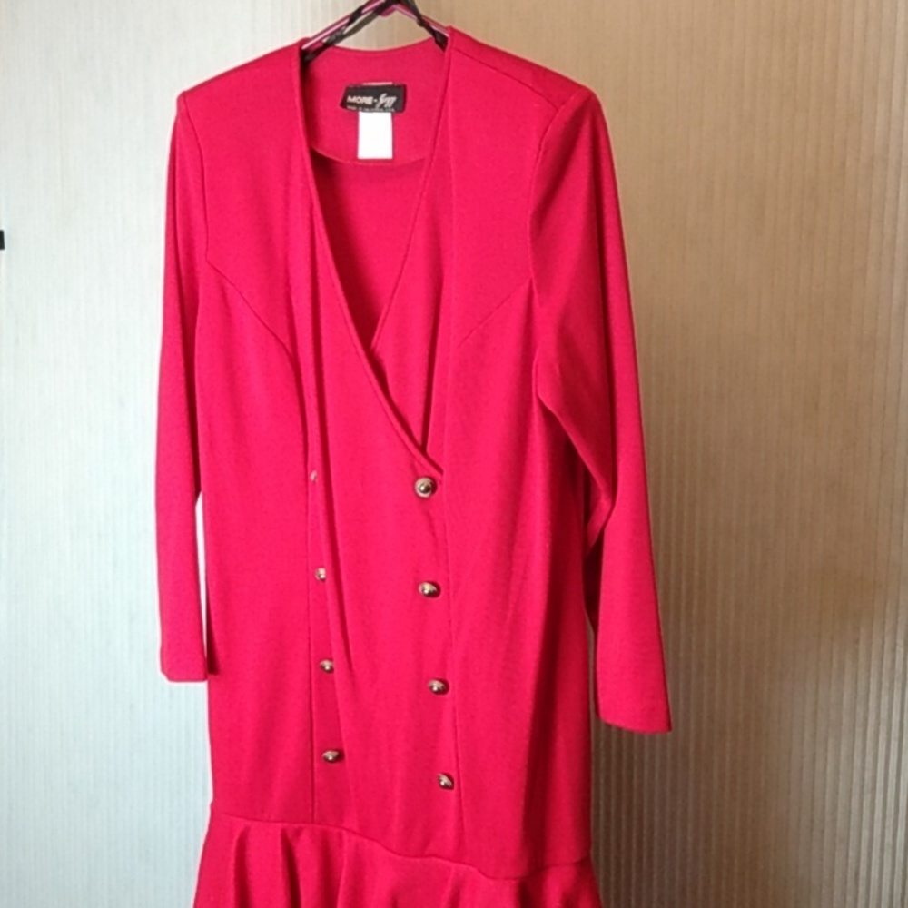 More-Jazz Red Midi Dress w/ gold buttons and ruffled hem Sz 18